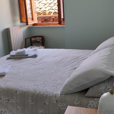 La Casa Di Giulia Bed and Breakfast Sarnano Exteriör bild